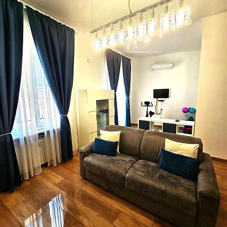 Genoa Lux Apartments With Parking 外观 照片
