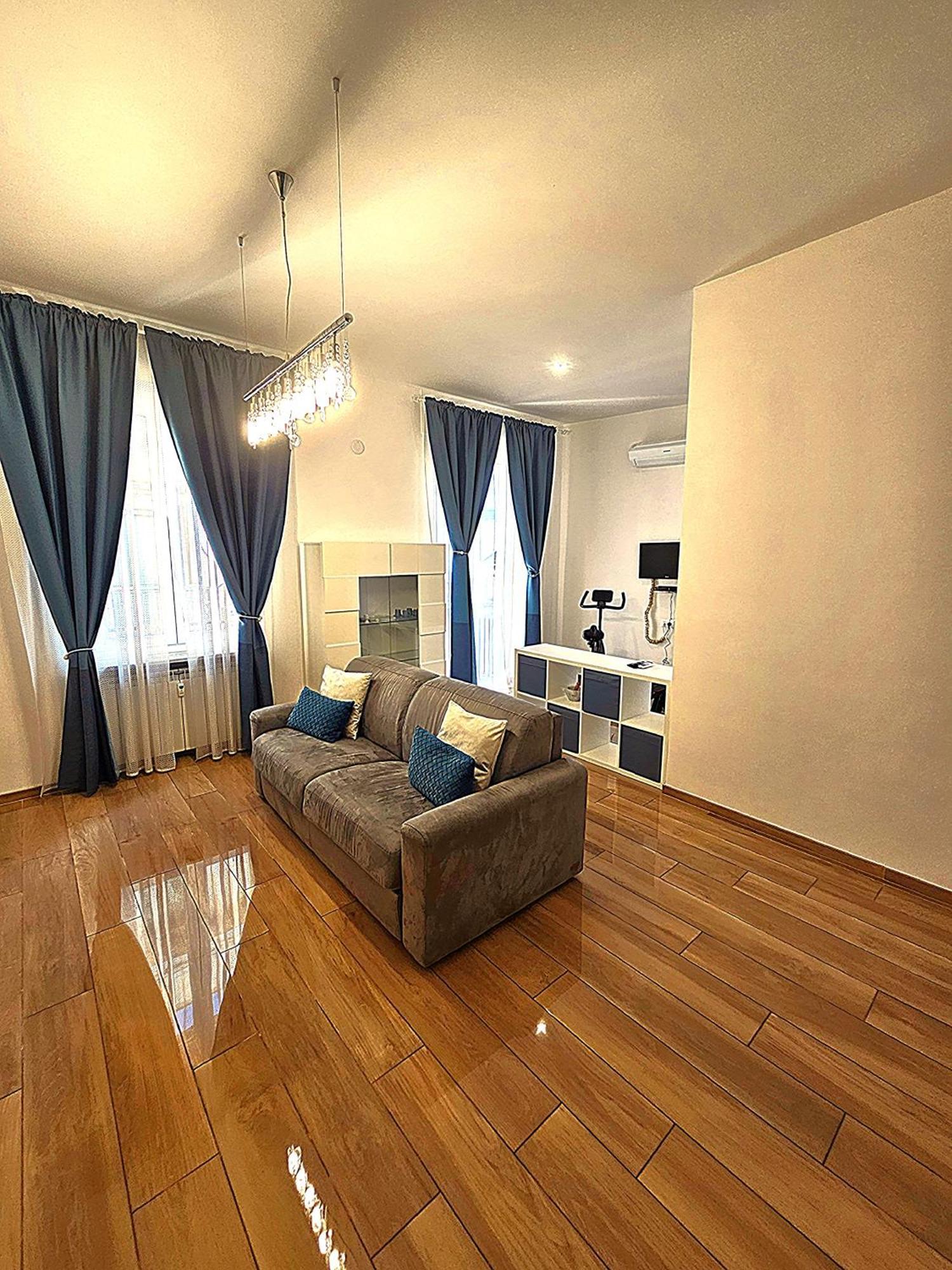 Genoa Lux Apartments With Parking 外观 照片